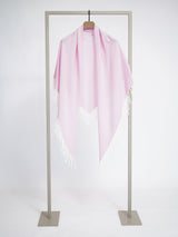 Triangular scarf